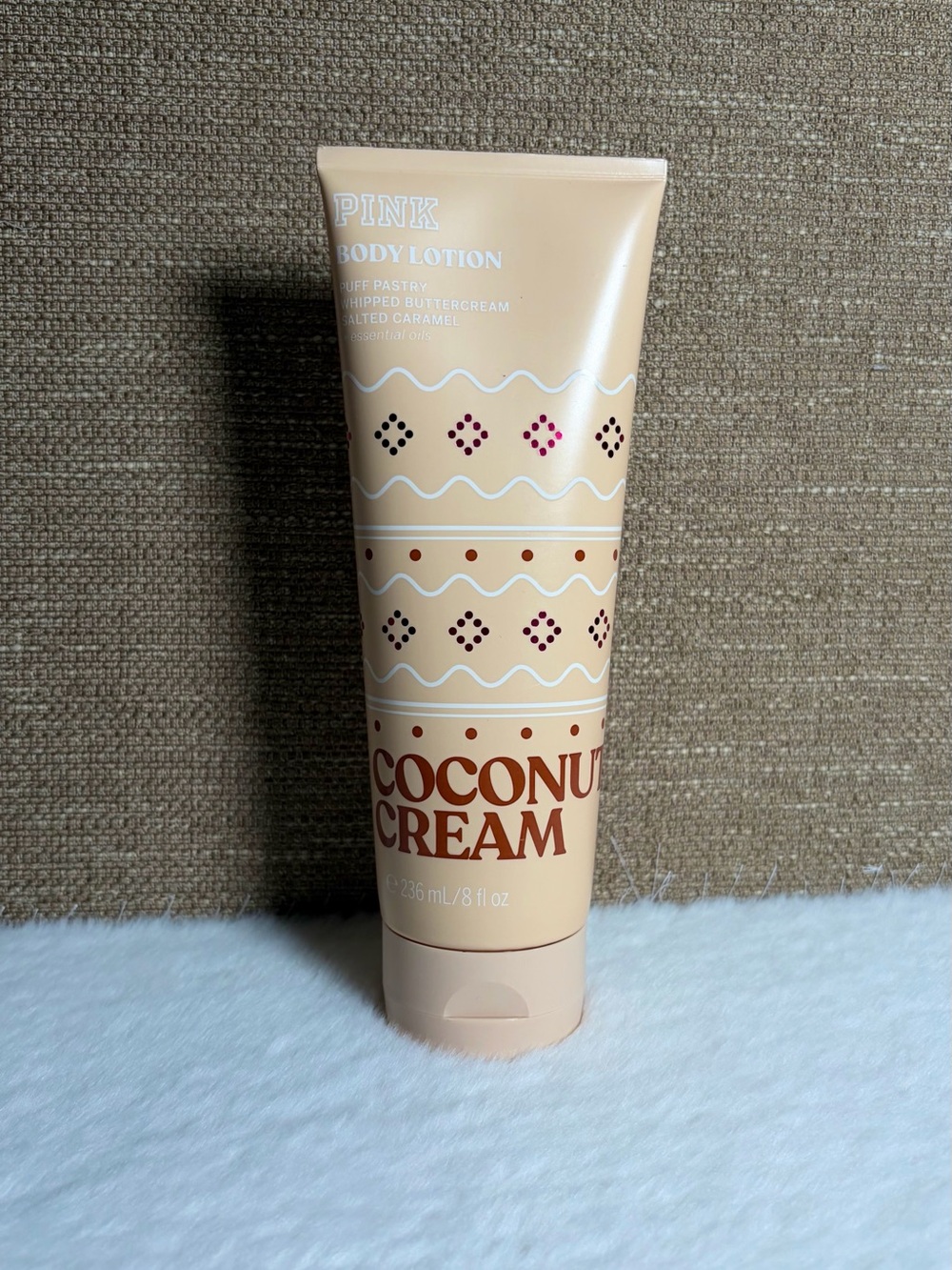 PINK Victoria’s Secret - Body Lotion - COCONUT CREAM - Picture 4 of 11
